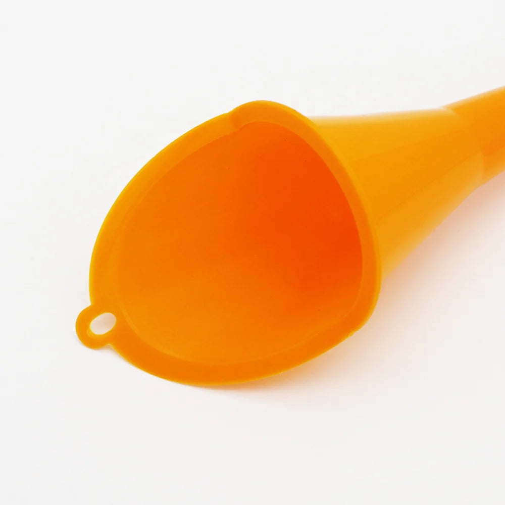 Car Long Stem Funnel Anti-splash Gasoline Oil Filling Tool Plastic Car Truck Motor Oil Change Refueling Funnel Car Accessories